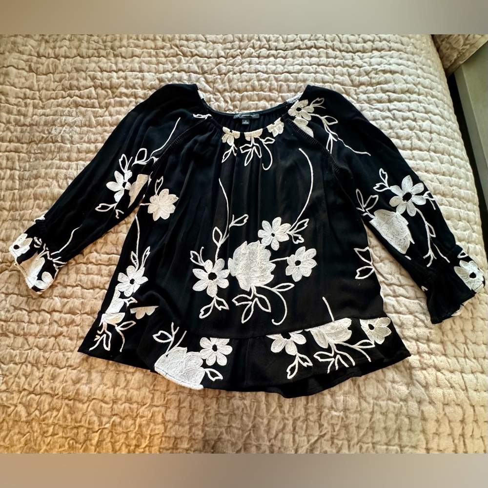 INC & Alfani 3/4 Sleeve Tops Size Medium